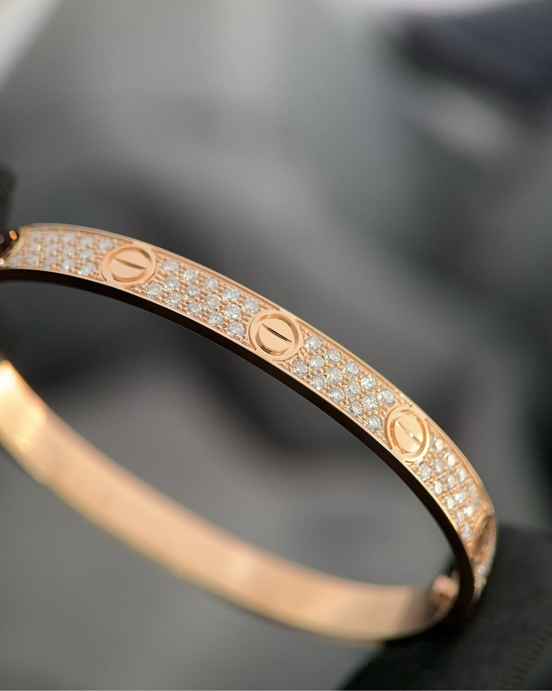 Love Bangle, Paved, Medium Model